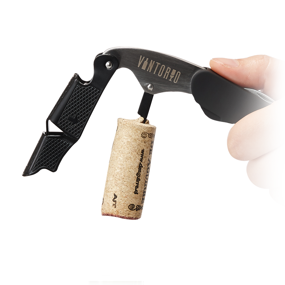 Vintorio Waiter's Corkscrew in the Essential Gift Set Box