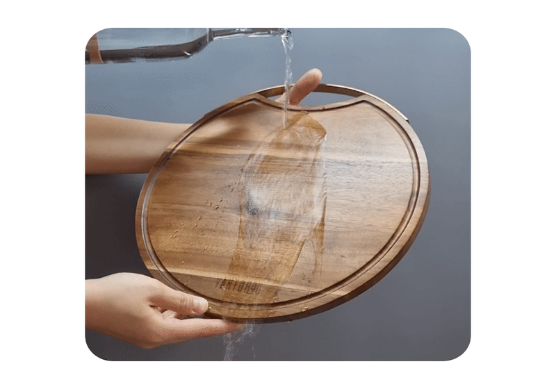 Water-resistant Acacia Wood Cutting Board